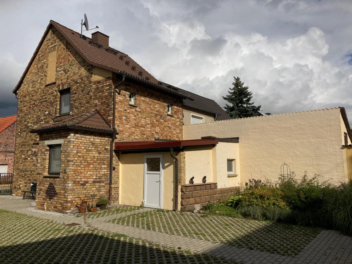 Gaestehaus Zur Bienerei บาด ชมีดีแบร์ก ภายนอก รูปภาพ